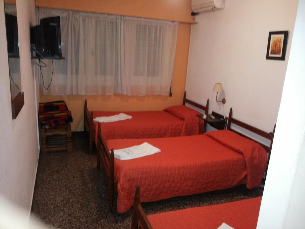 Hotel Minas Buitenkant foto